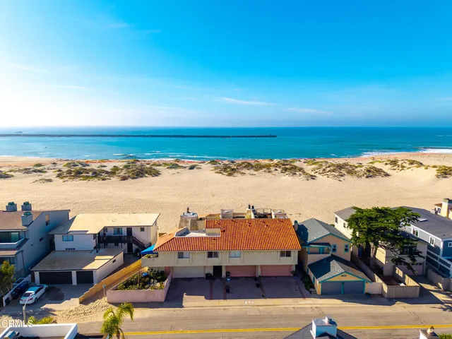 $4,700,000 | 3301-3305 Ocean Drive, Oxnard, CA 93035