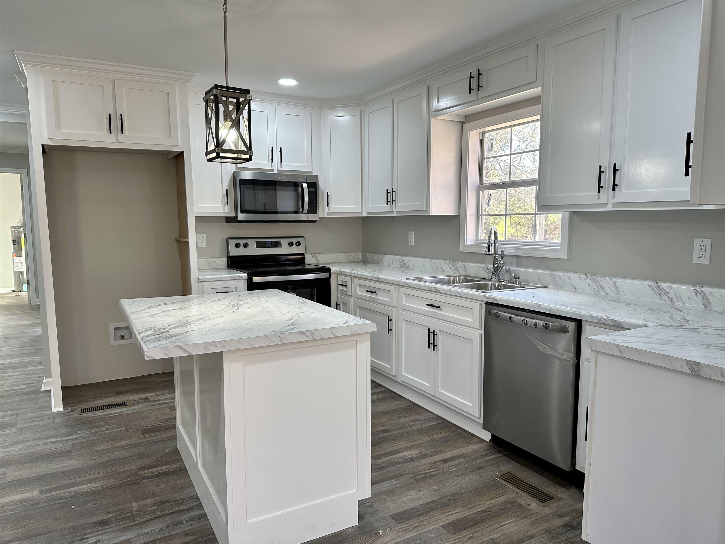 223 Forrest Hill Road Selmer, TN 38375 - Photo 6 of 22