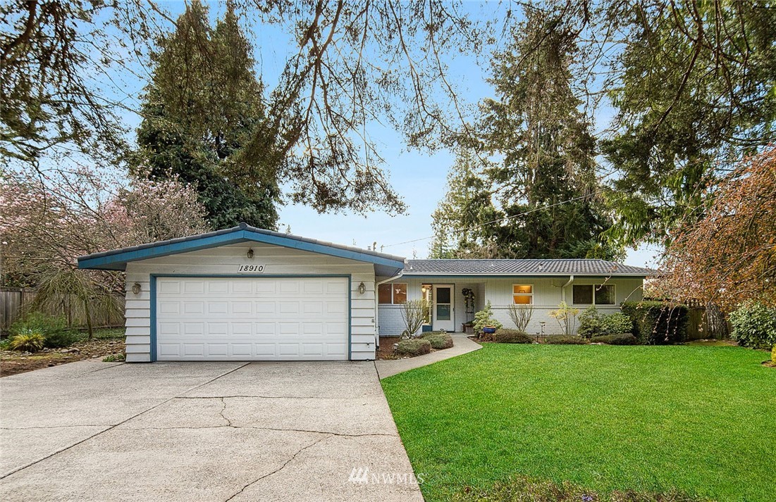 18910 88th Avenue West Edmonds, WA 98026 - Photo 1 of 21 Gallery Image 1