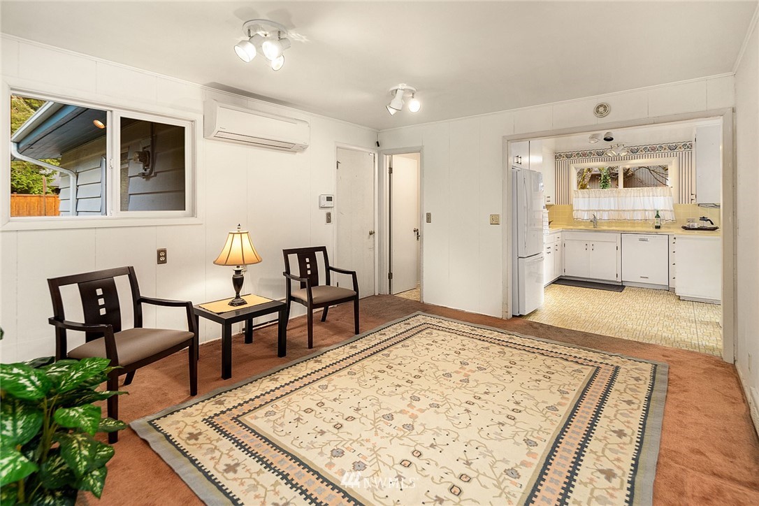 18910 88th Avenue West Edmonds, WA 98026 - Photo 6 of 21 Gallery Image 6