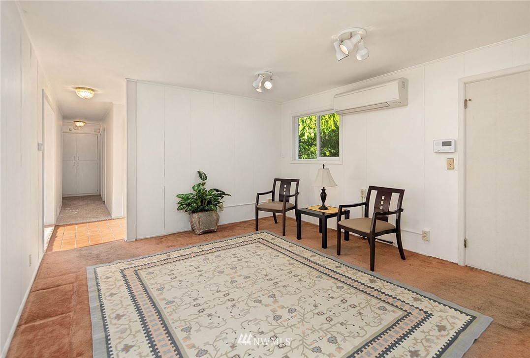 18910 88th Avenue West Edmonds, WA 98026 - Photo 7 of 21 Gallery Image 7