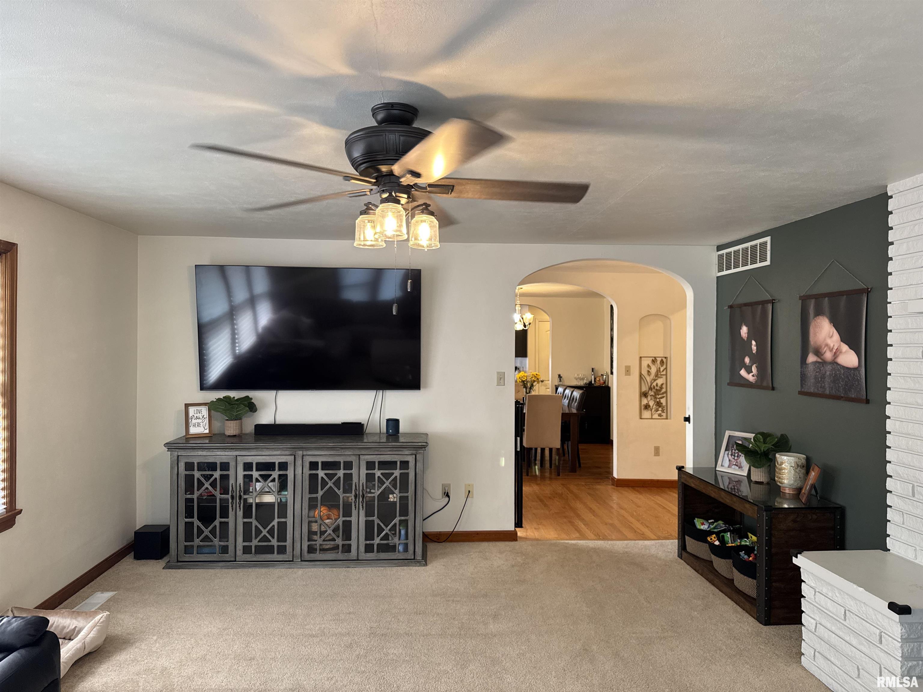 329 West Fisk Street Macomb, IL 61455 - Photo 12 of 71