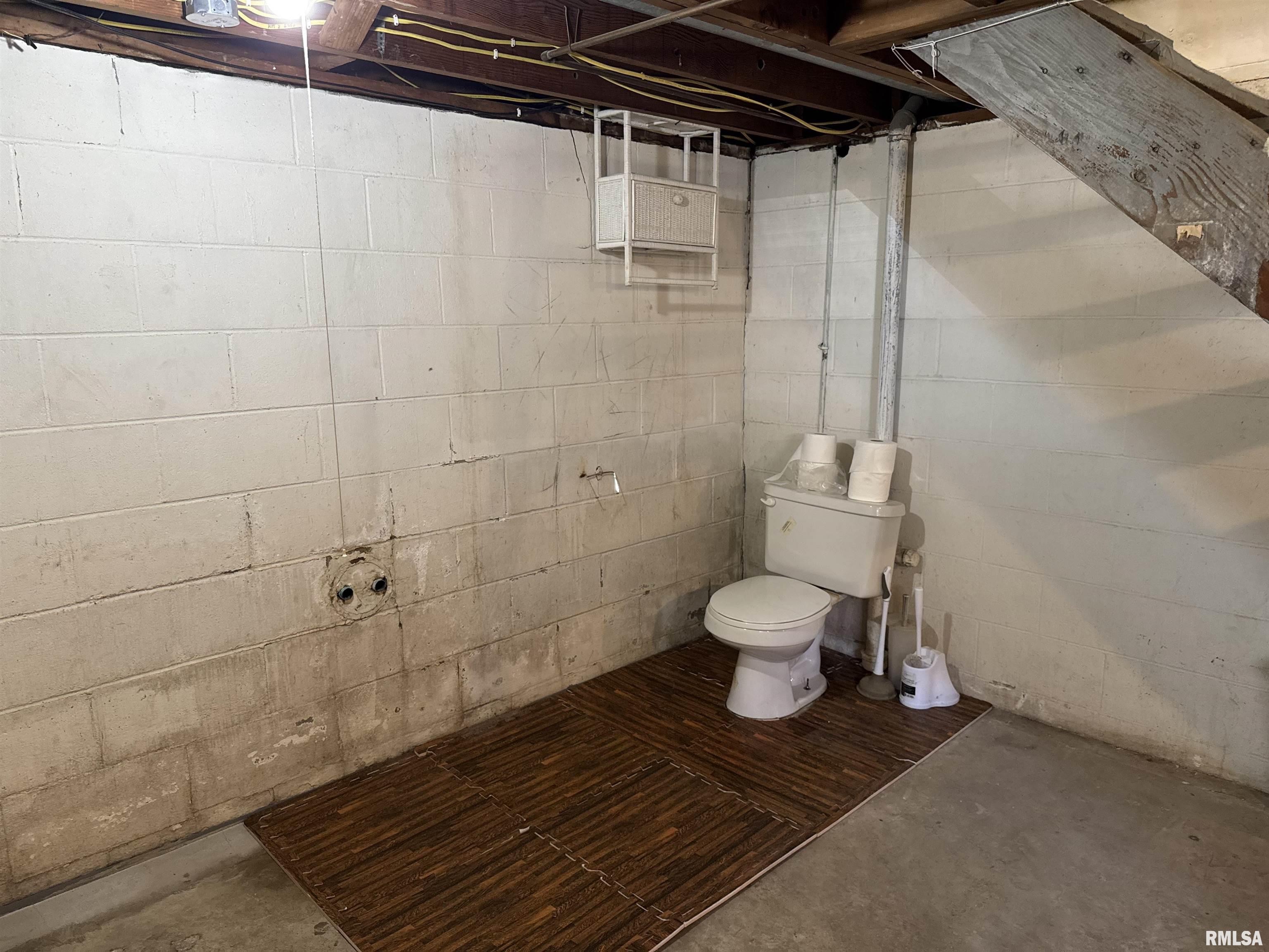 329 West Fisk Street Macomb, IL 61455 - Photo 47 of 71