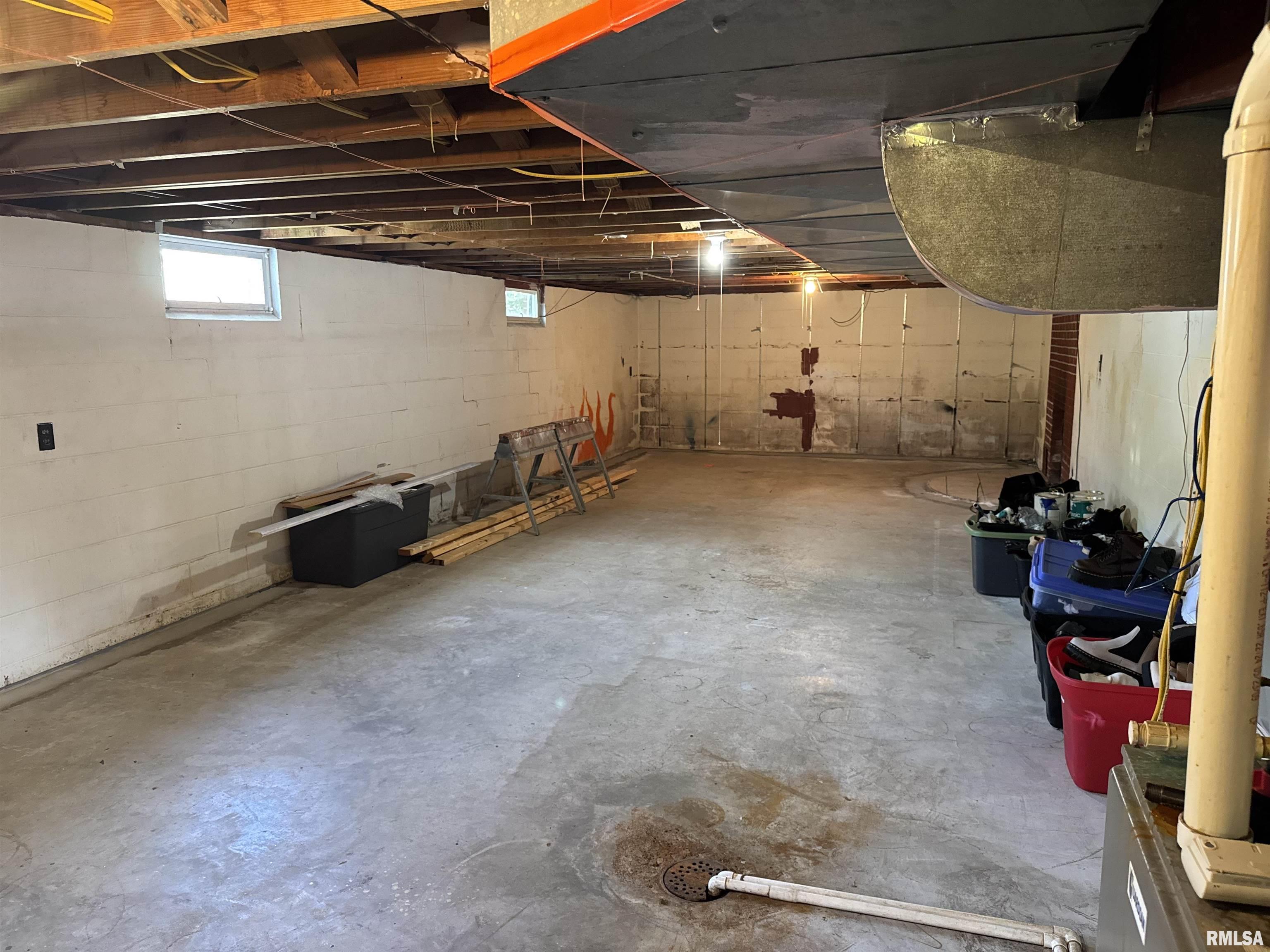 329 West Fisk Street Macomb, IL 61455 - Photo 53 of 71