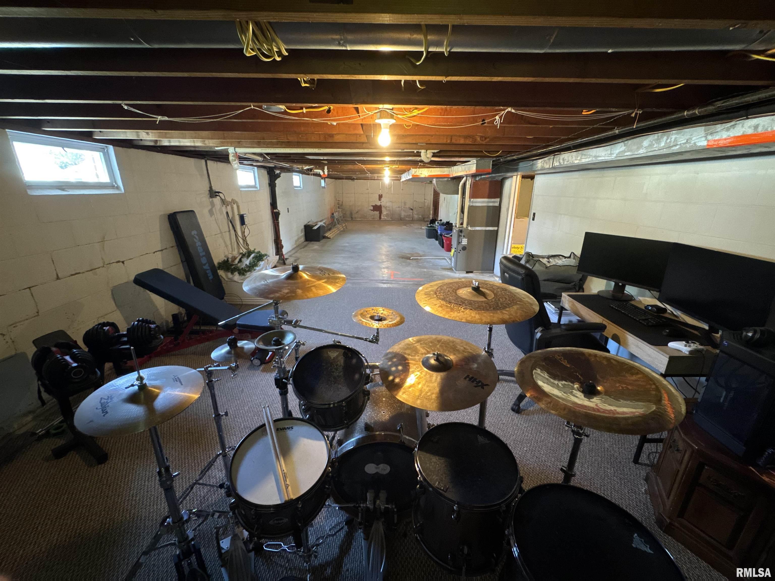 329 West Fisk Street Macomb, IL 61455 - Photo 55 of 71