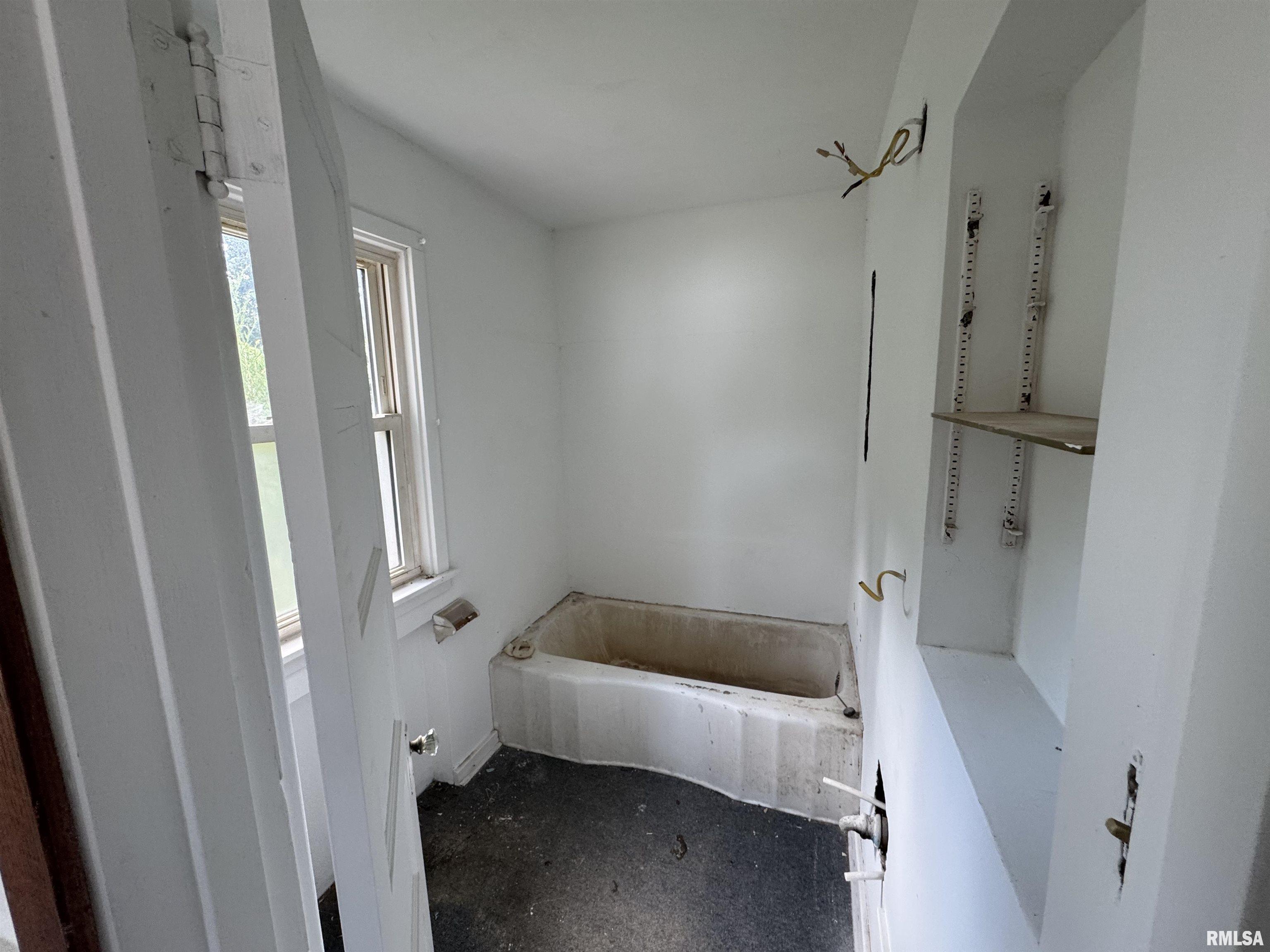 329 West Fisk Street Macomb, IL 61455 - Photo 69 of 71