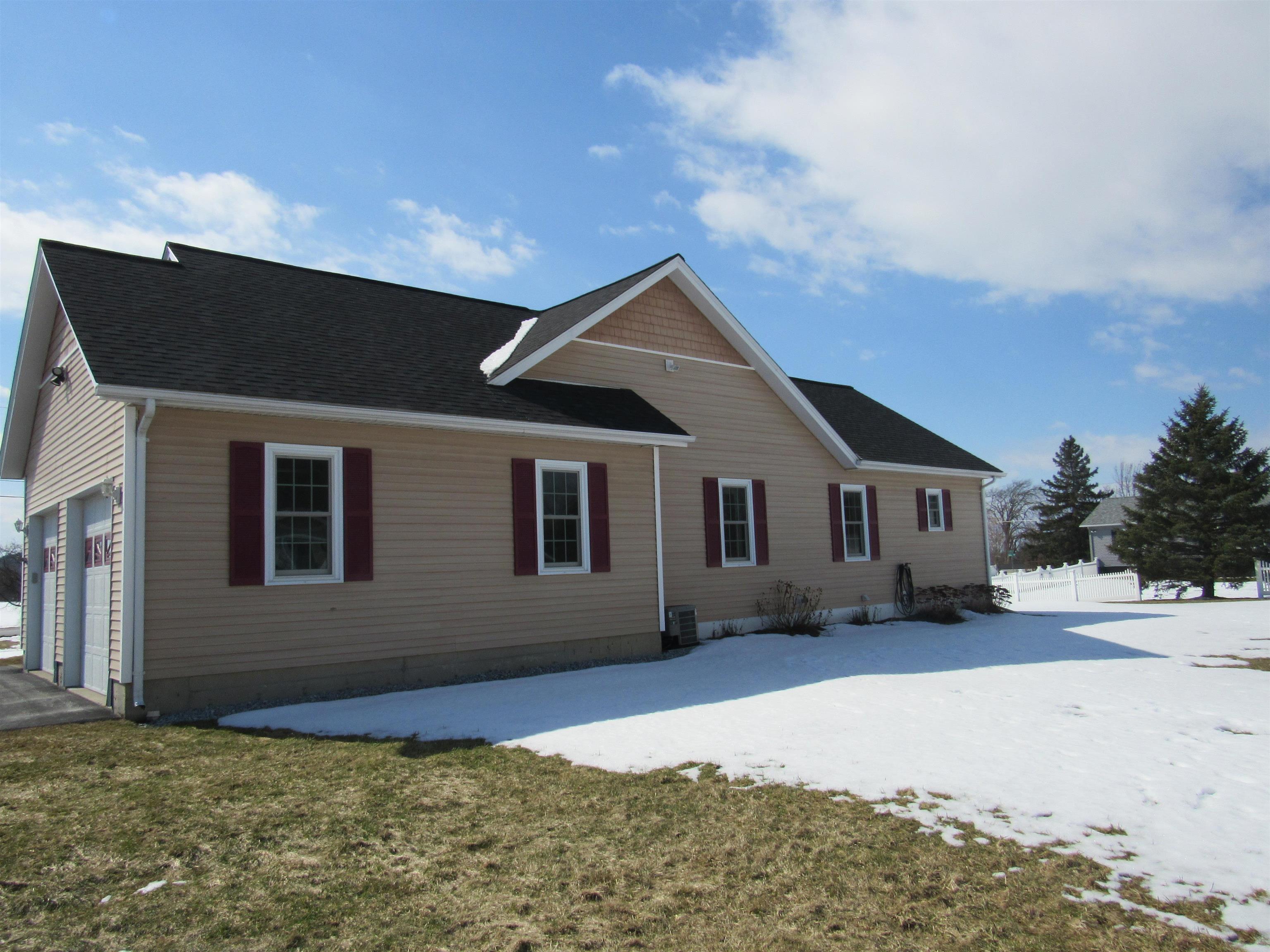 1 Ridgeview Avenue St. Albans Town, VT 05478 - Photo 7 of 24 Gallery Image 7