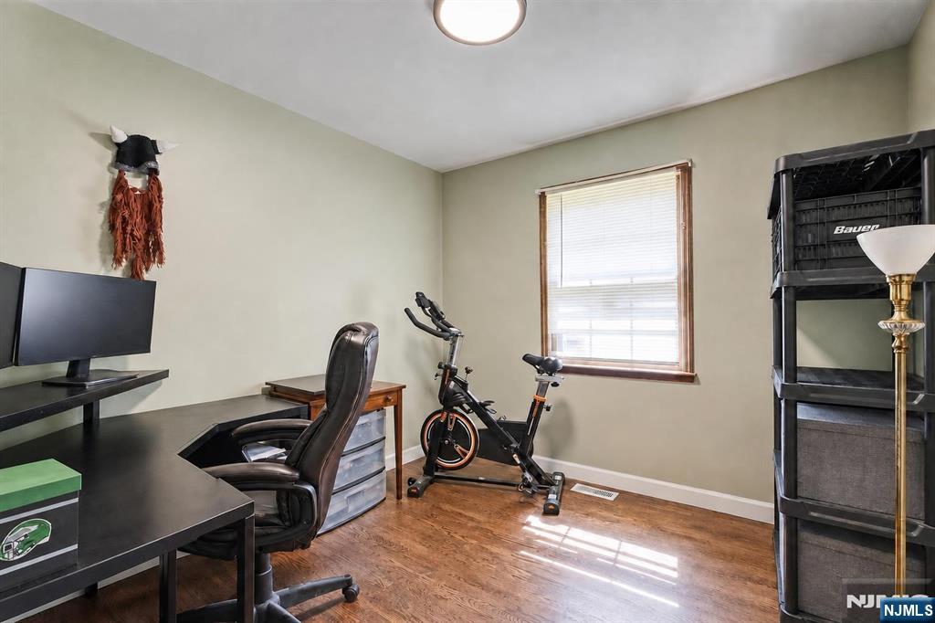 12 River Road Oak Ridge, NJ 07438 - Photo 18 of 36