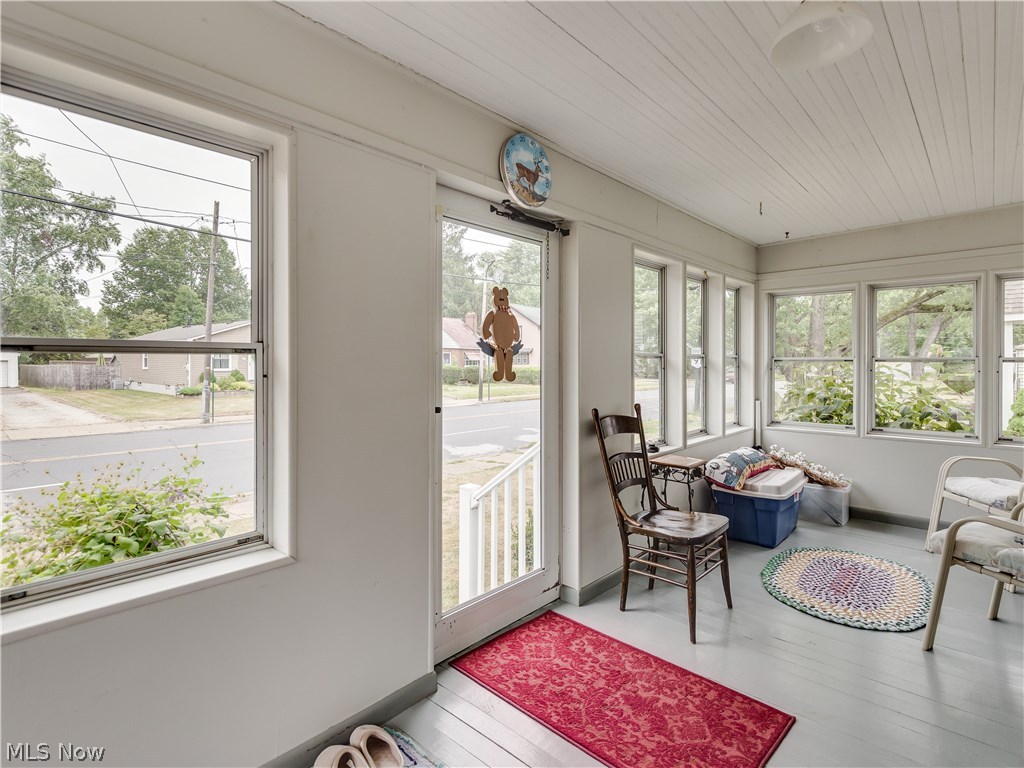 44 Canton Road Akron, OH 44312 - Photo 4 of 21 Gallery Image 4