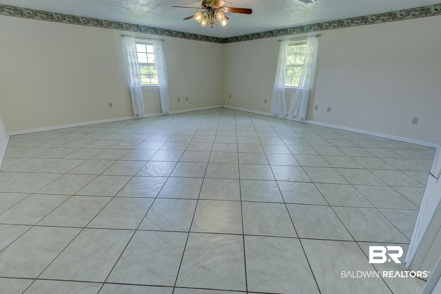 9686 County Road 65 Foley, AL 36535 - Photo 33 of 47 Master Bedroom