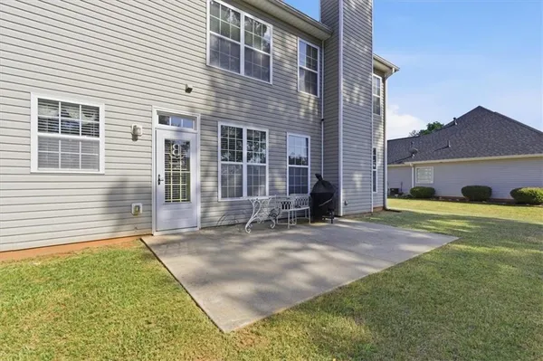 $290,000 | 140 Revolutionary Drive, Hampton, GA 30228