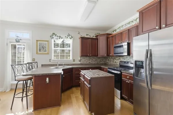 $290,000 | 140 Revolutionary Drive, Hampton, GA 30228