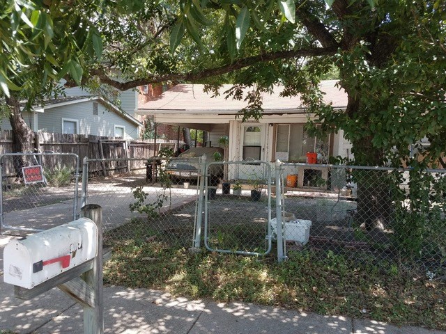 917 Vargas Road Austin, TX 78741 - Photo 1 of 1 Gallery Image 1