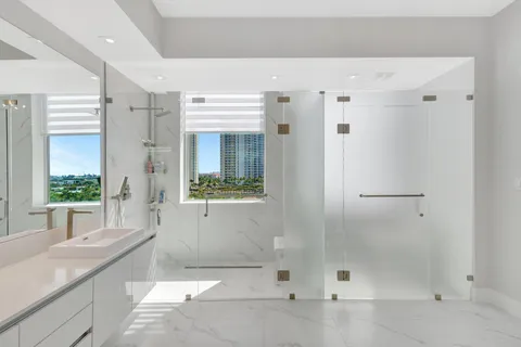$3,290,000 | 3100 North Ocean Drive, Unit P805, Singer Island, FL 33404