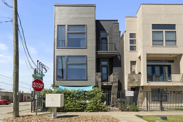 $449,000 | 5122 Lillian Street, Houston, TX 77007