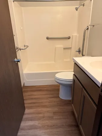 $791 | 1418 Black Oak Avenue, Unit 105, Montevideo, MN 56265