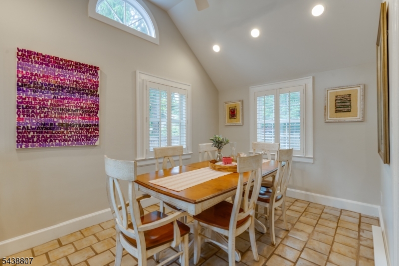 57 Woodland Road Short Hills, NJ 07078 - Photo 15 of 42