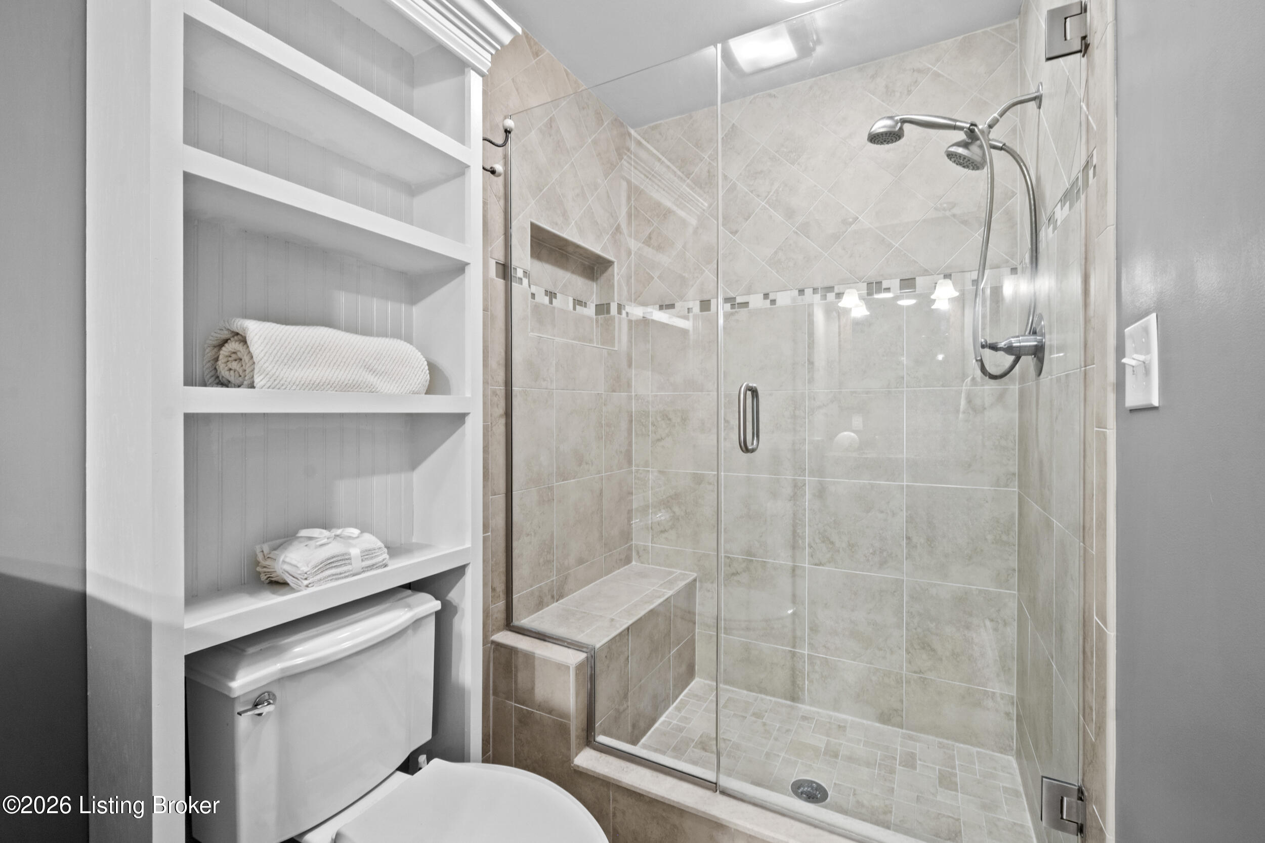 6217 Innes Trace Road Louisville, KY 40222 - Photo 38 of 64 hallway bathroom