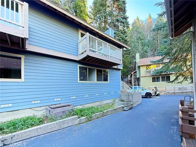 $295,000 | 313 Canyon Crest Lane, Lake Arrowhead, CA 92352
