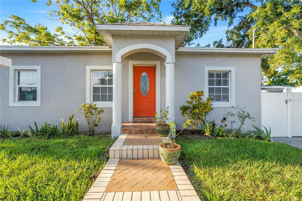 2906 West Main Street Tampa, FL 33607 - Photo 2 of 40 Gallery Image 2