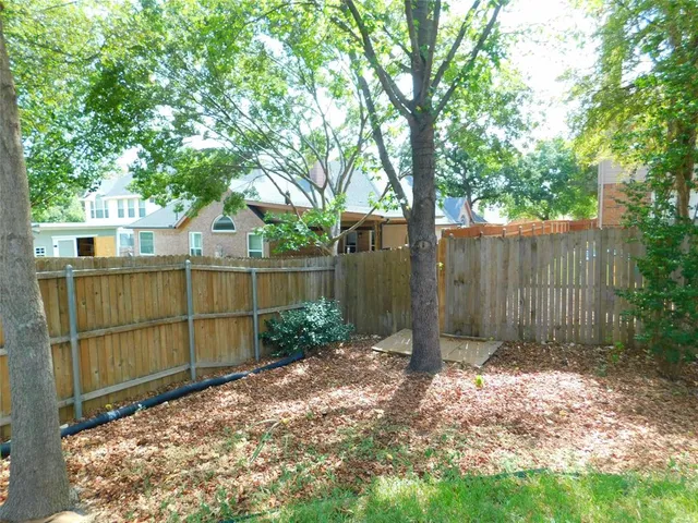 $2,295 | 3512 Yale Drive, Denton, TX 76210