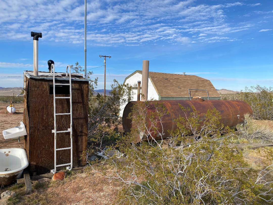 5457 Larrea Road Johnson Valley, CA 92285 - Photo 8 of 22 a view of a balcony with an outdoor space