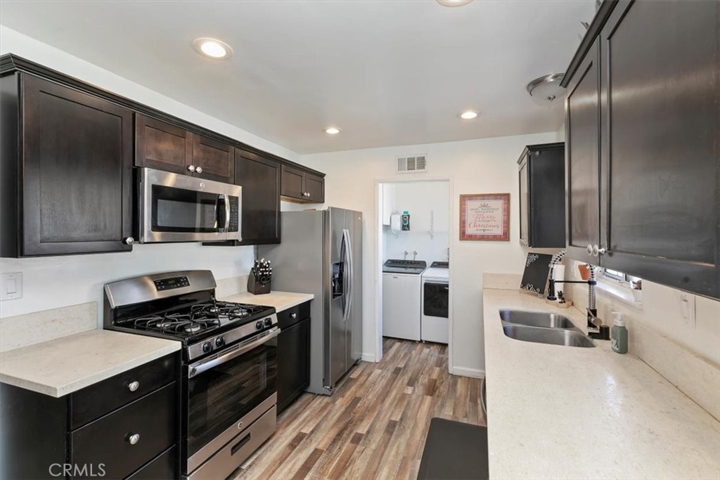 4315 Shelby Drive Riverside, CA 92504 - Photo 12 of 29