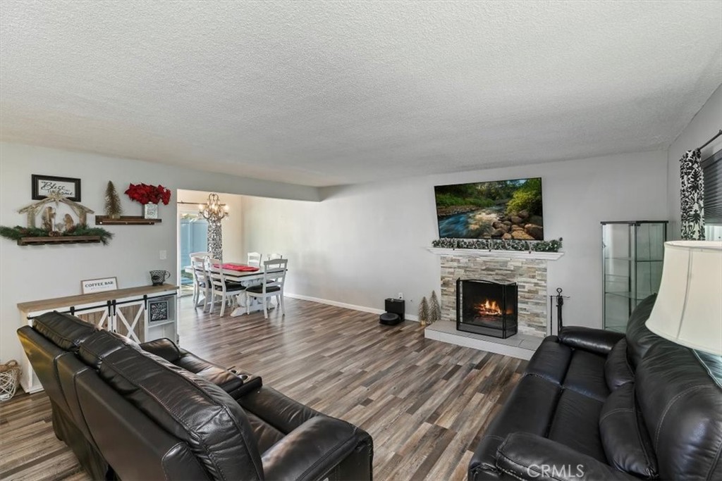 4315 Shelby Drive Riverside, CA 92504 - Photo 4 of 29