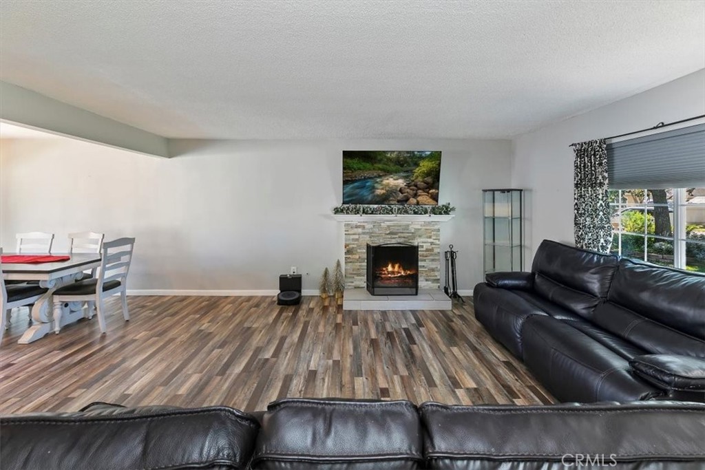 4315 Shelby Drive Riverside, CA 92504 - Photo 5 of 29