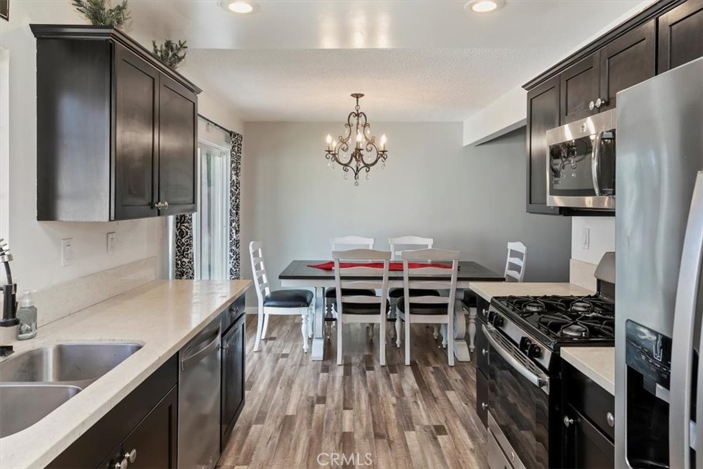 4315 Shelby Drive Riverside, CA 92504 - Photo 10 of 29