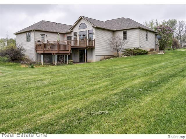 3306 West Sutton Road Lapeer, MI 48446 - Photo 8 of 32 Gallery Image 8