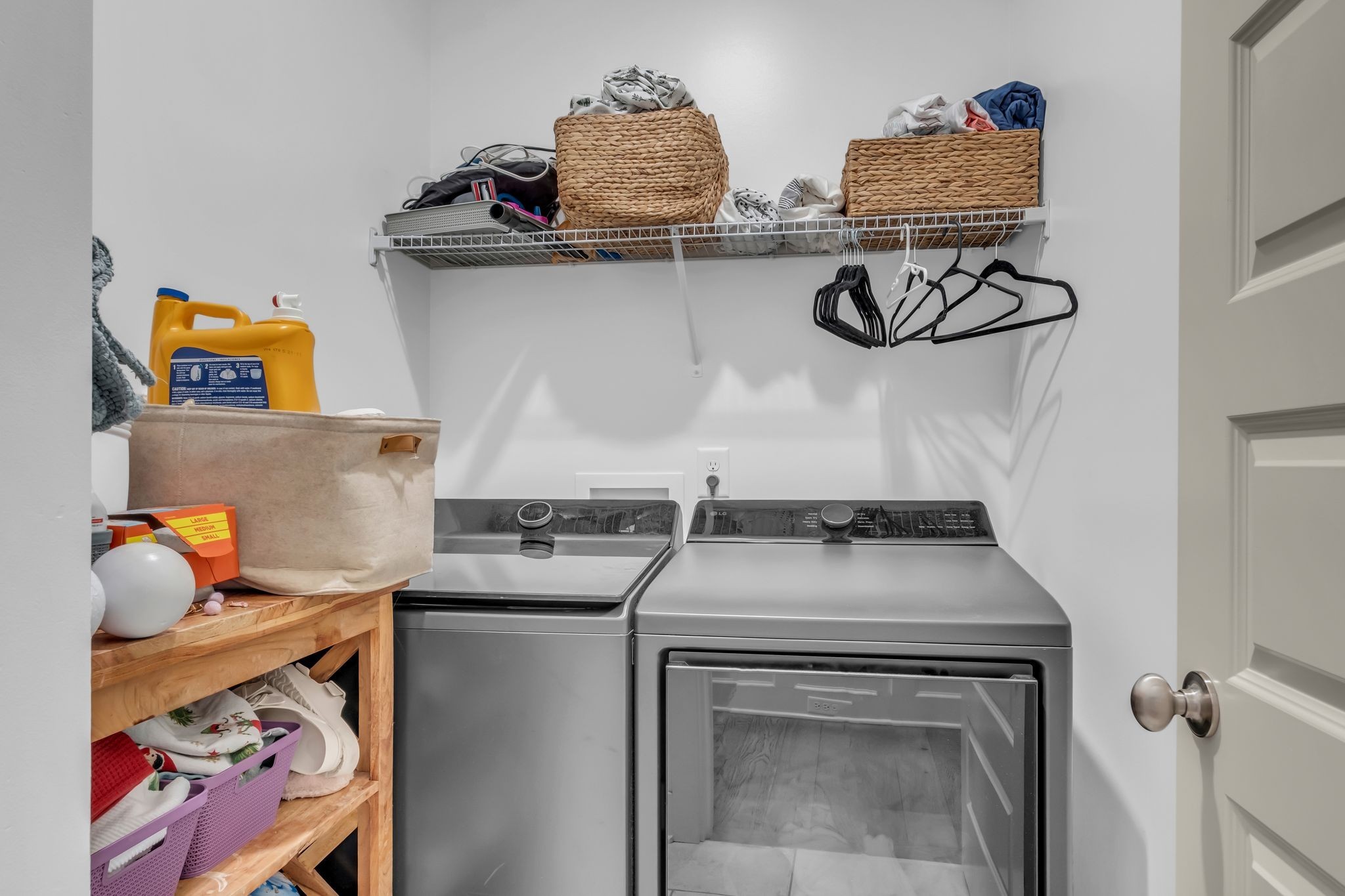 807 Ridgestone Place Lebanon, TN 37087 - Photo 23 of 34 a utility room with dryer and washer