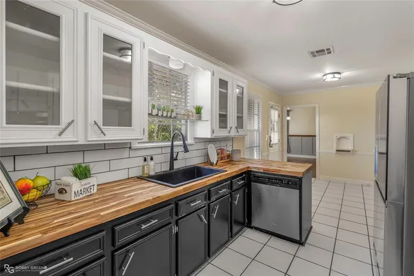 $235,000 | 271 Ockley Drive, Shreveport, LA 71105