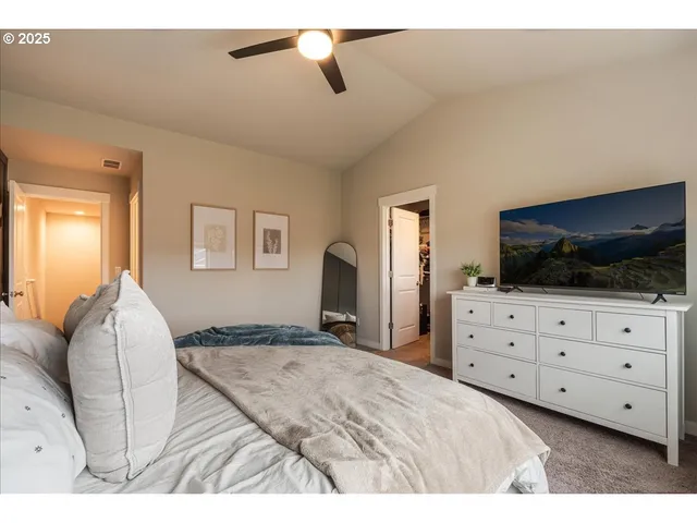 $444,994 | 16349 Southeast Sunshower Place, Happy Valley, OR 97086