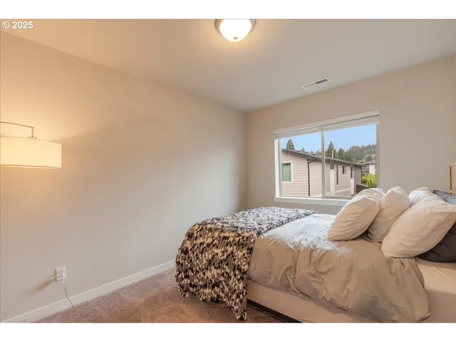 $444,994 | 16349 Southeast Sunshower Place, Happy Valley, OR 97086