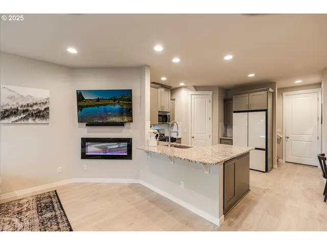 $444,994 | 16349 Southeast Sunshower Place, Happy Valley, OR 97086