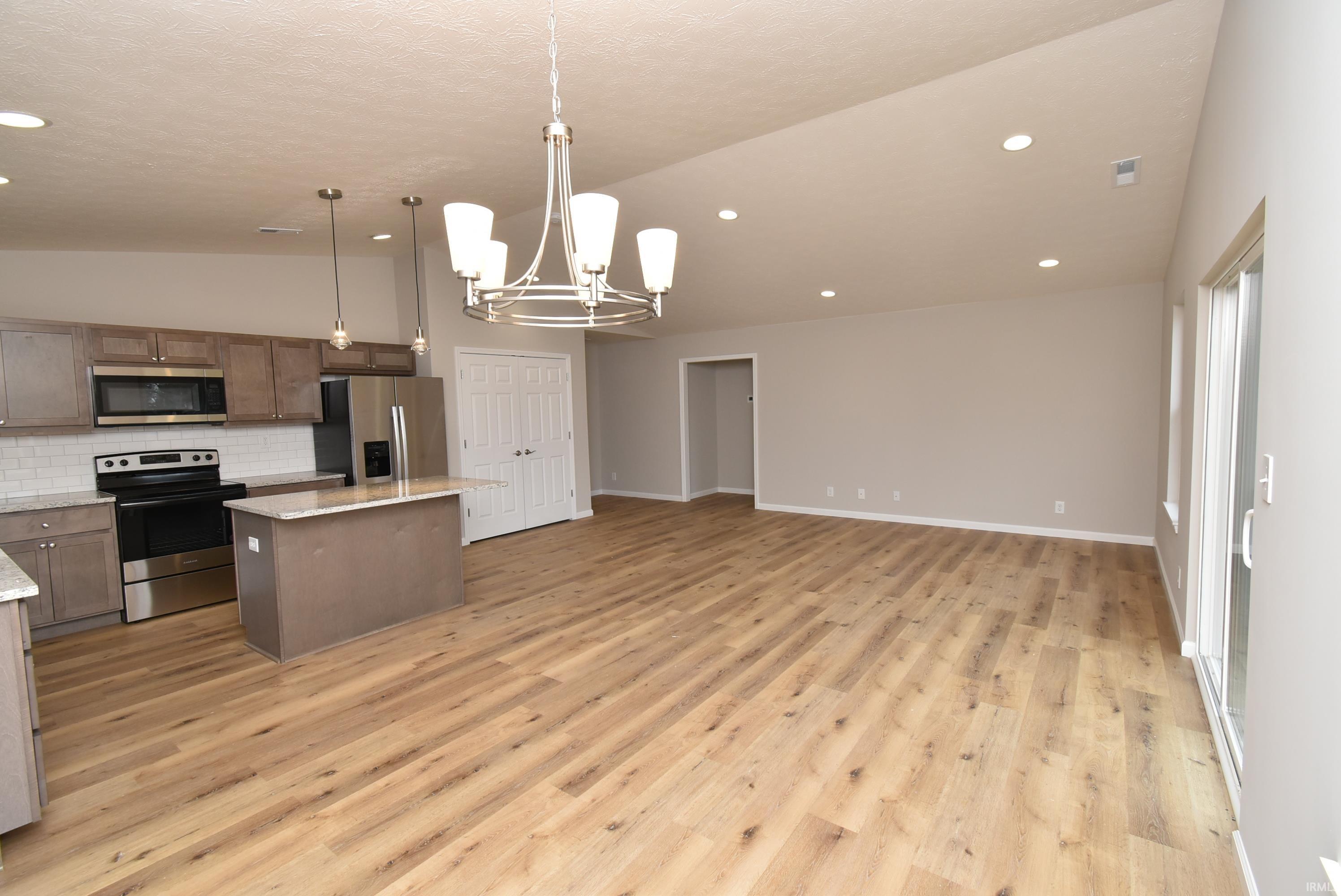 1102 East 8th Street Fowler, IN 47944 - Photo 4 of 26