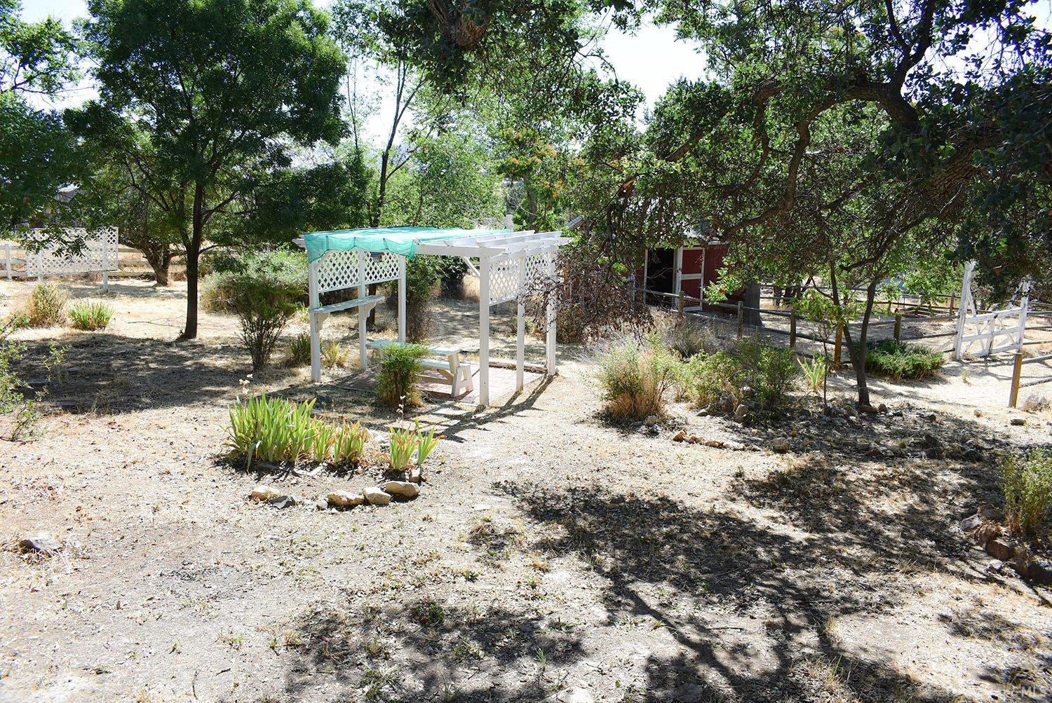 21808 Chestnut Court Tehachapi, CA 93561 - Photo 22 of 29 Gallery Image 22