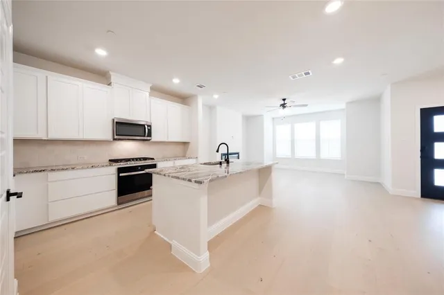 $387,990 | 2112 Naples Drive, Rowlett, TX 75088