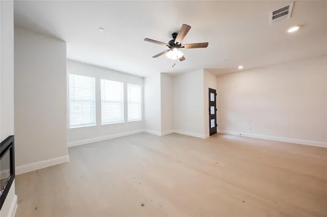 $387,990 | 2112 Naples Drive, Rowlett, TX 75088