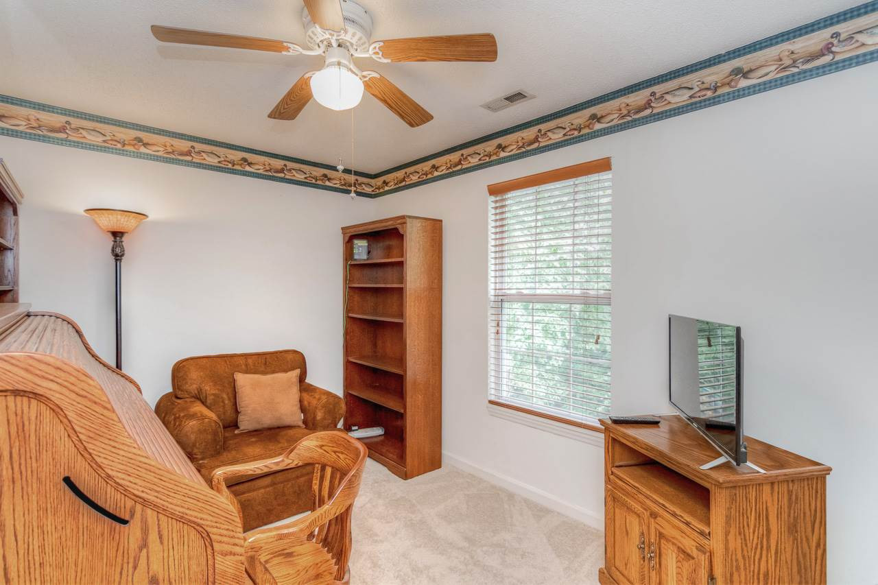 6809 Coventry Ridge Road Raleigh, NC 27616 - Photo 16 of 25 Guest Room