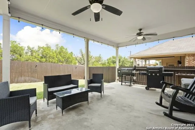 $2,595 | 7623 Paraiso Crest, Boerne, TX 78015