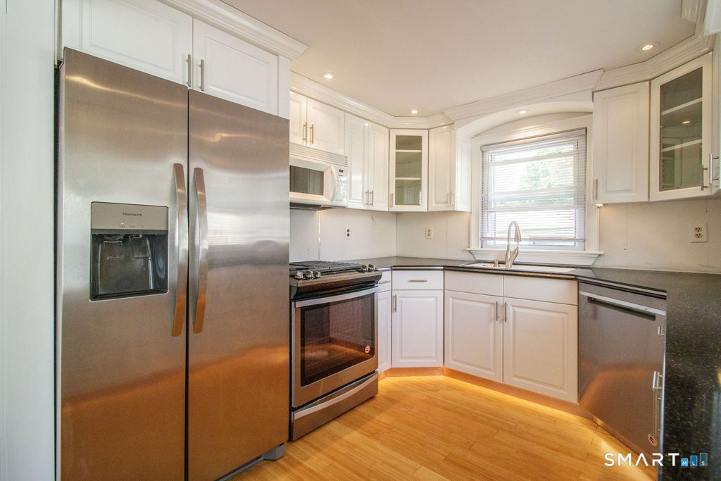 5 Tromley Road East Windsor, CT 06088 - Photo 10 of 31 Gallery Image 10