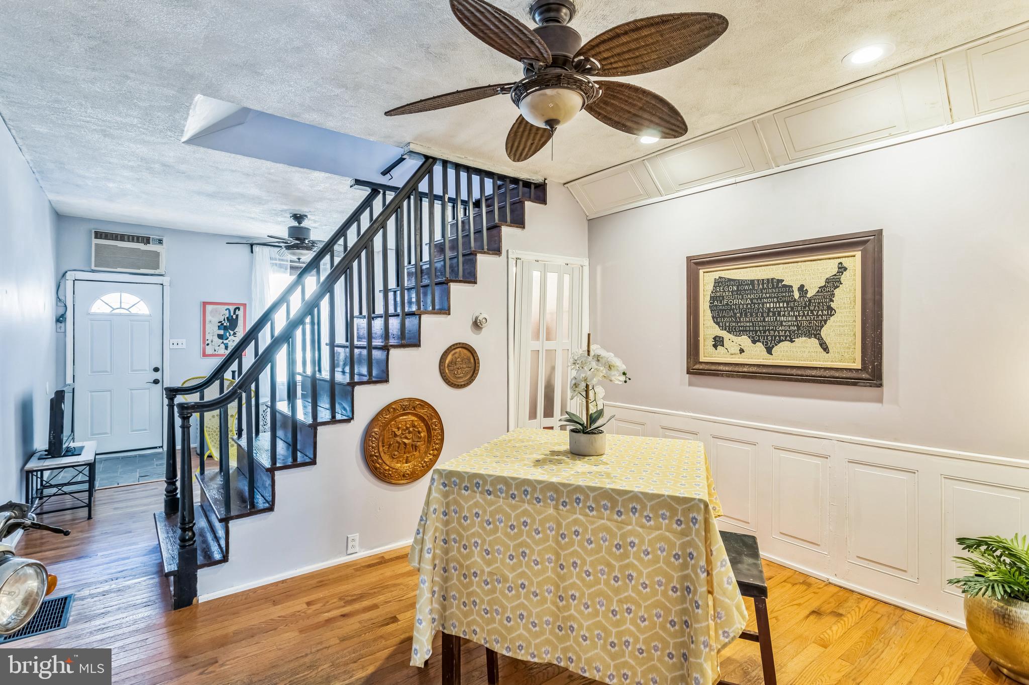 2519 Webb Street Philadelphia, PA 19125 - Photo 6 of 19 Custom wainscoting