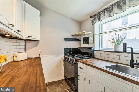 $264,900 | 2519 Webb Street, Philadelphia, PA 19125