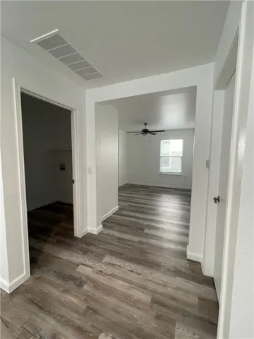 $1,975 | 6620 Glebe Path, Austin, TX 78754