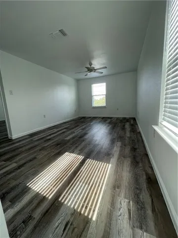 $1,975 | 6620 Glebe Path, Austin, TX 78754