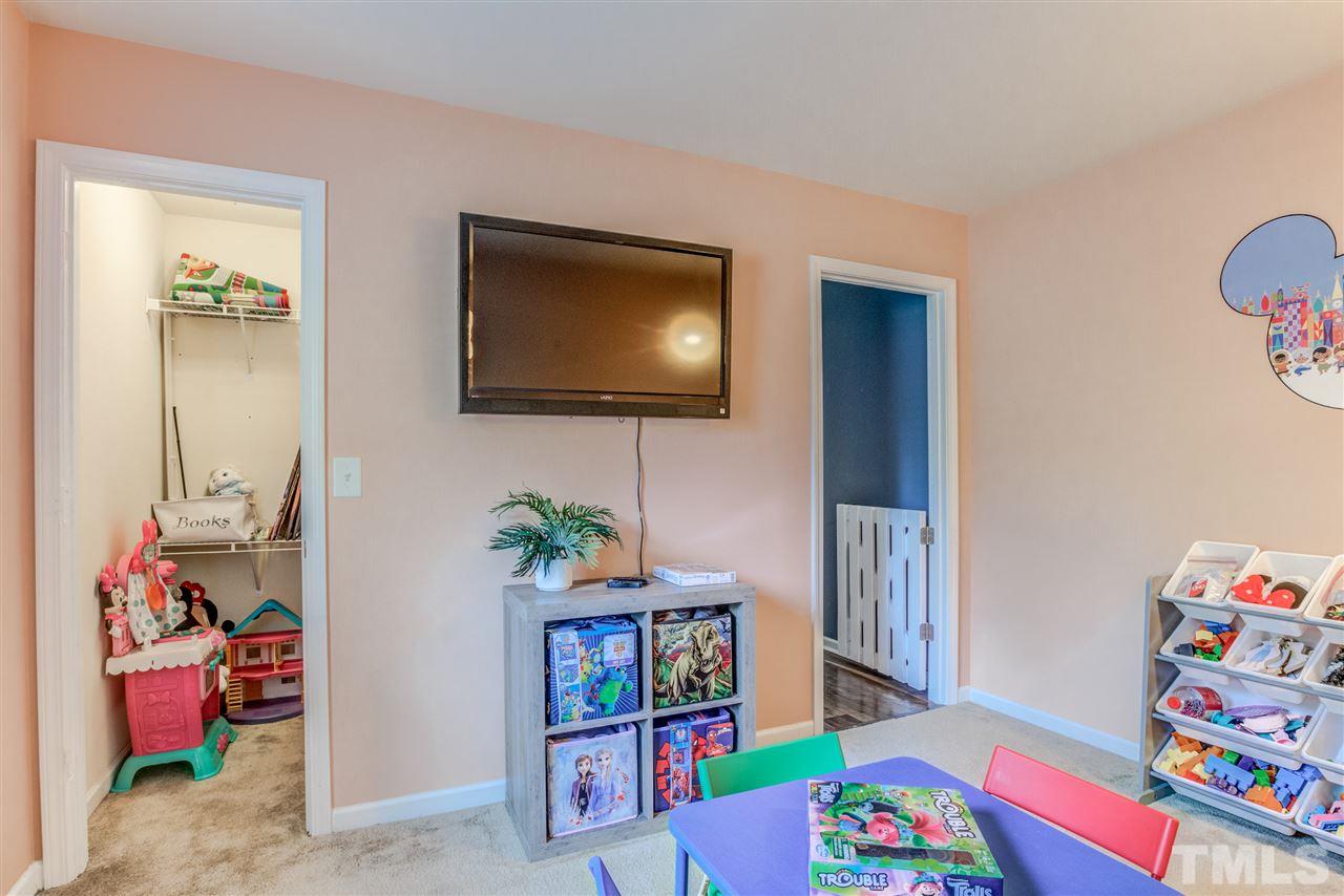 3516 Althorp Drive Raleigh, NC 27616 - Photo 15 of 30 Gallery Image 15