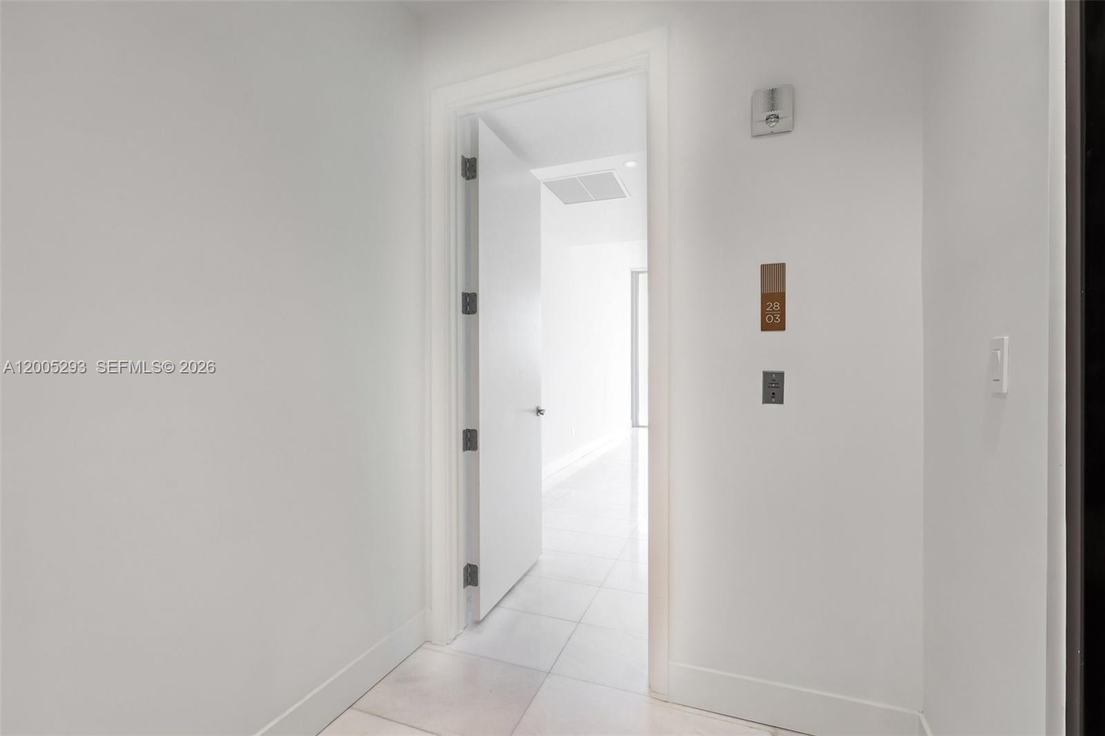 175 Southeast 25th Road, Unit 2803 Miami, FL 33129 - Photo 12 of 56