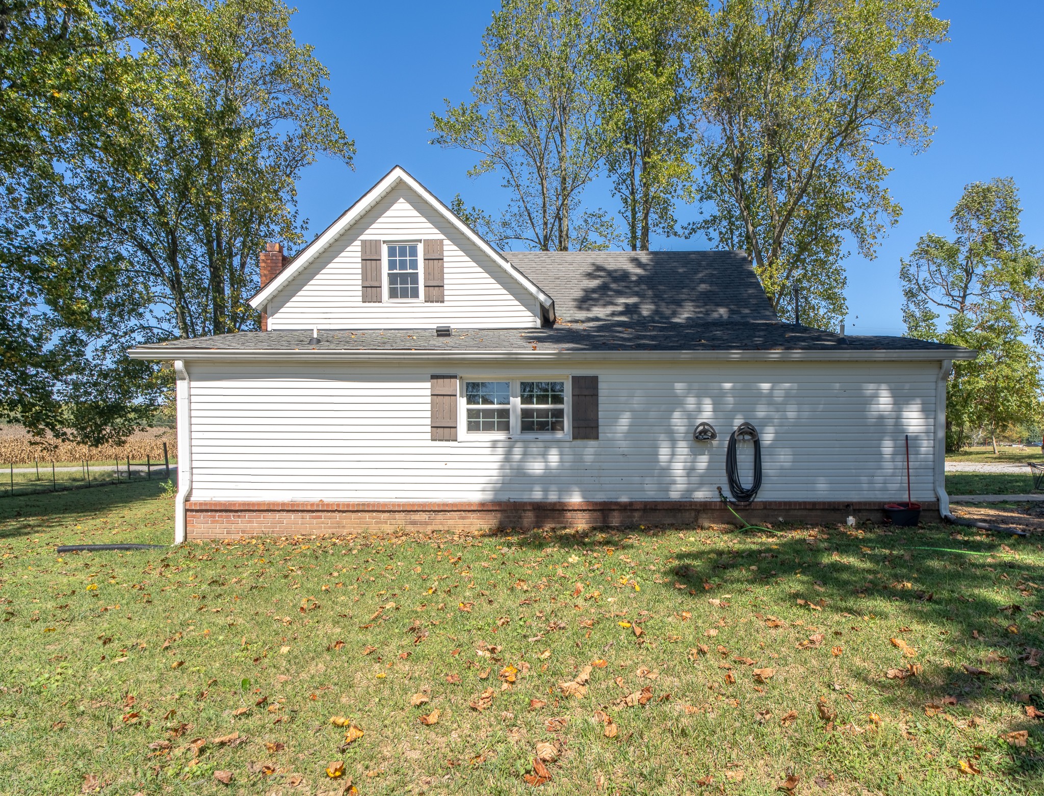 3411 Gimlet Road Lawrenceburg, TN 38464 - Photo 5 of 32 a view of a house with a yard